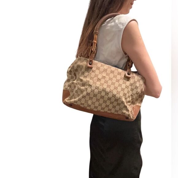 Gucci tote with bamboo handles - Picture 1 of 16
